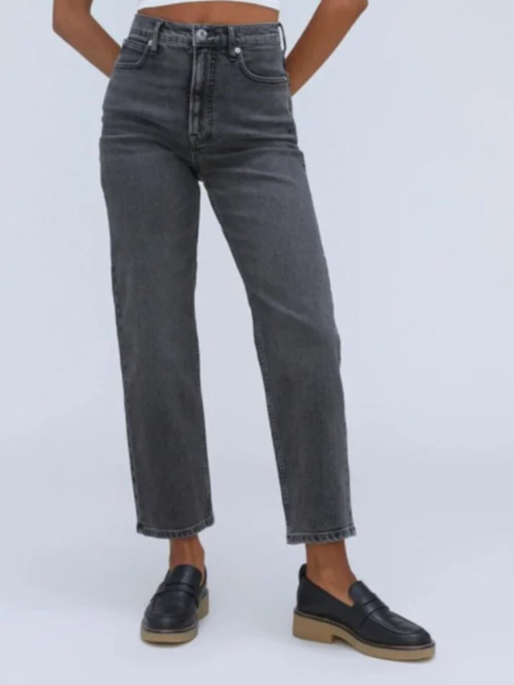 Everlane the Way High Jean in Washed Black